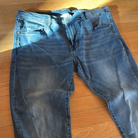 Liverpool Los Angeles jeans, barely worn, size 28/32, tapered leg. - Picture 2 of 6